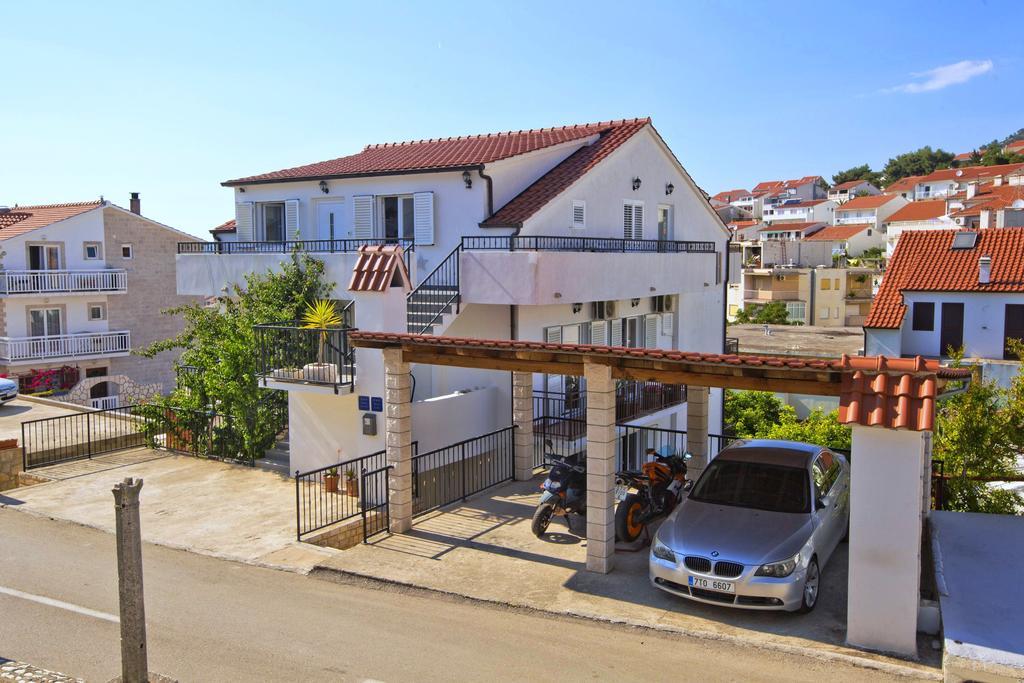Guesthouse Dvoshko Хвар Стая снимка